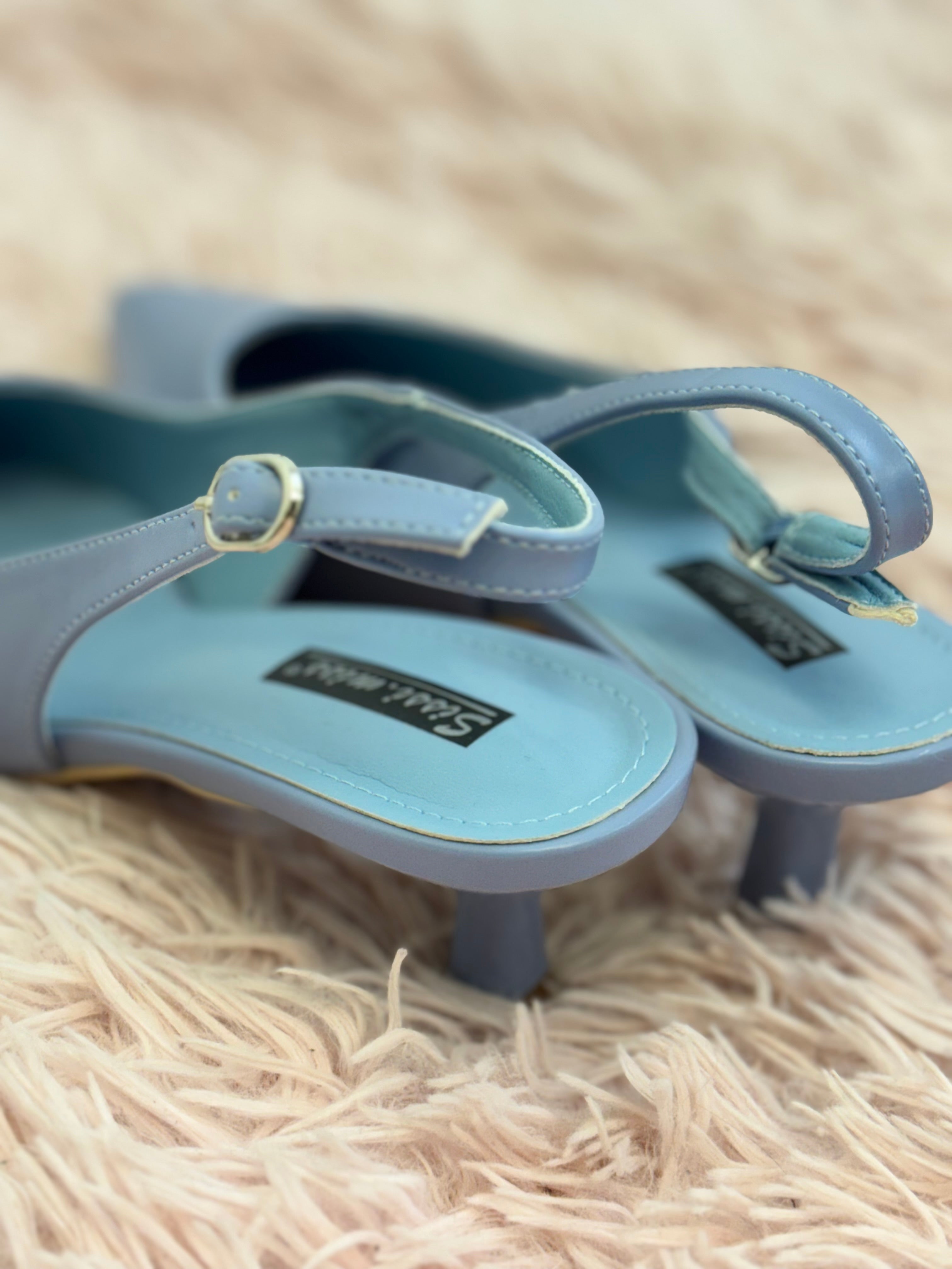 La décolleté con il tacco basso