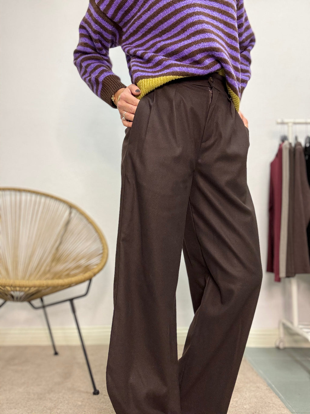 Il pantalone Javier in fustagnetto