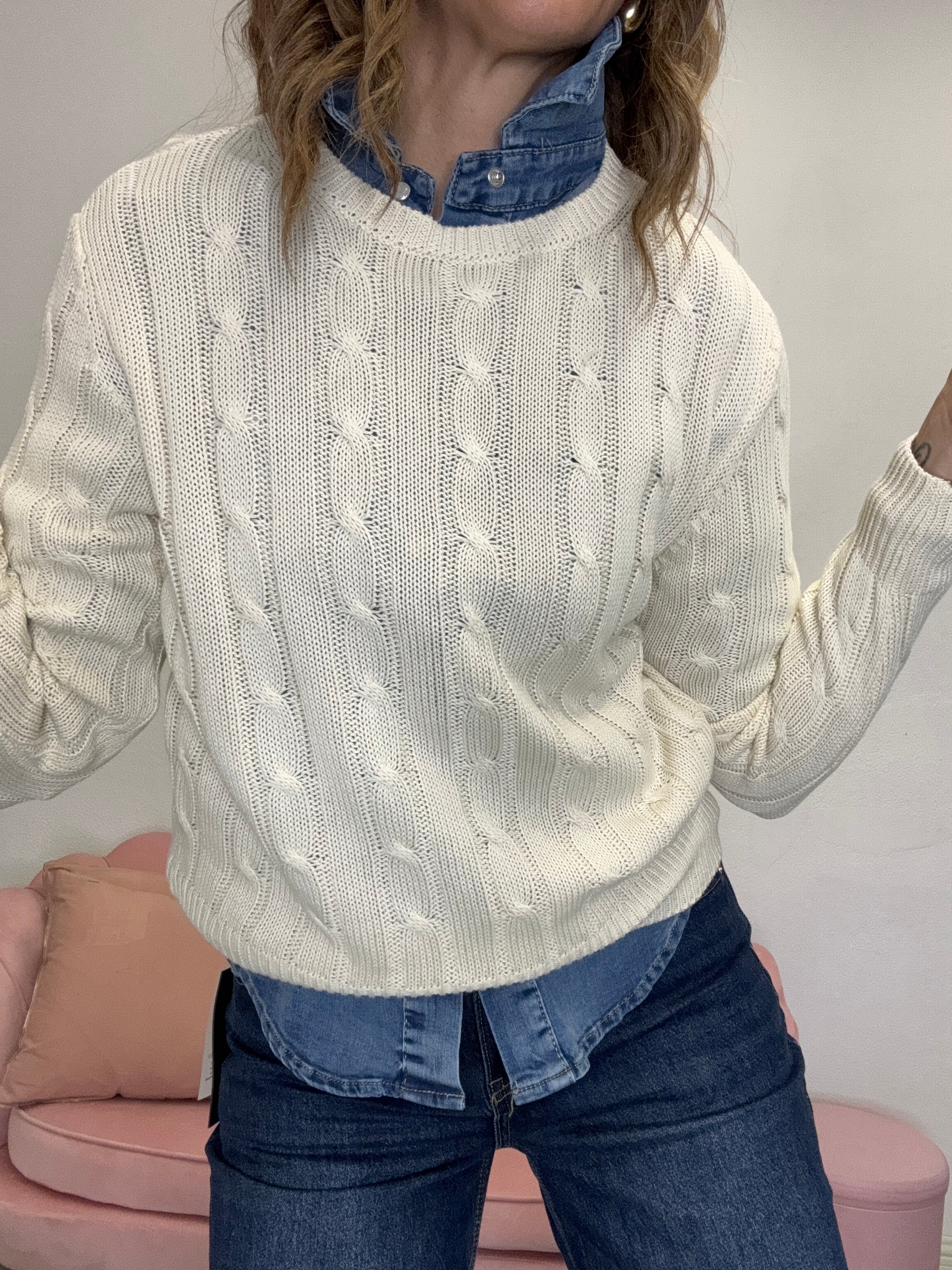 Pull in cotone con le trecce