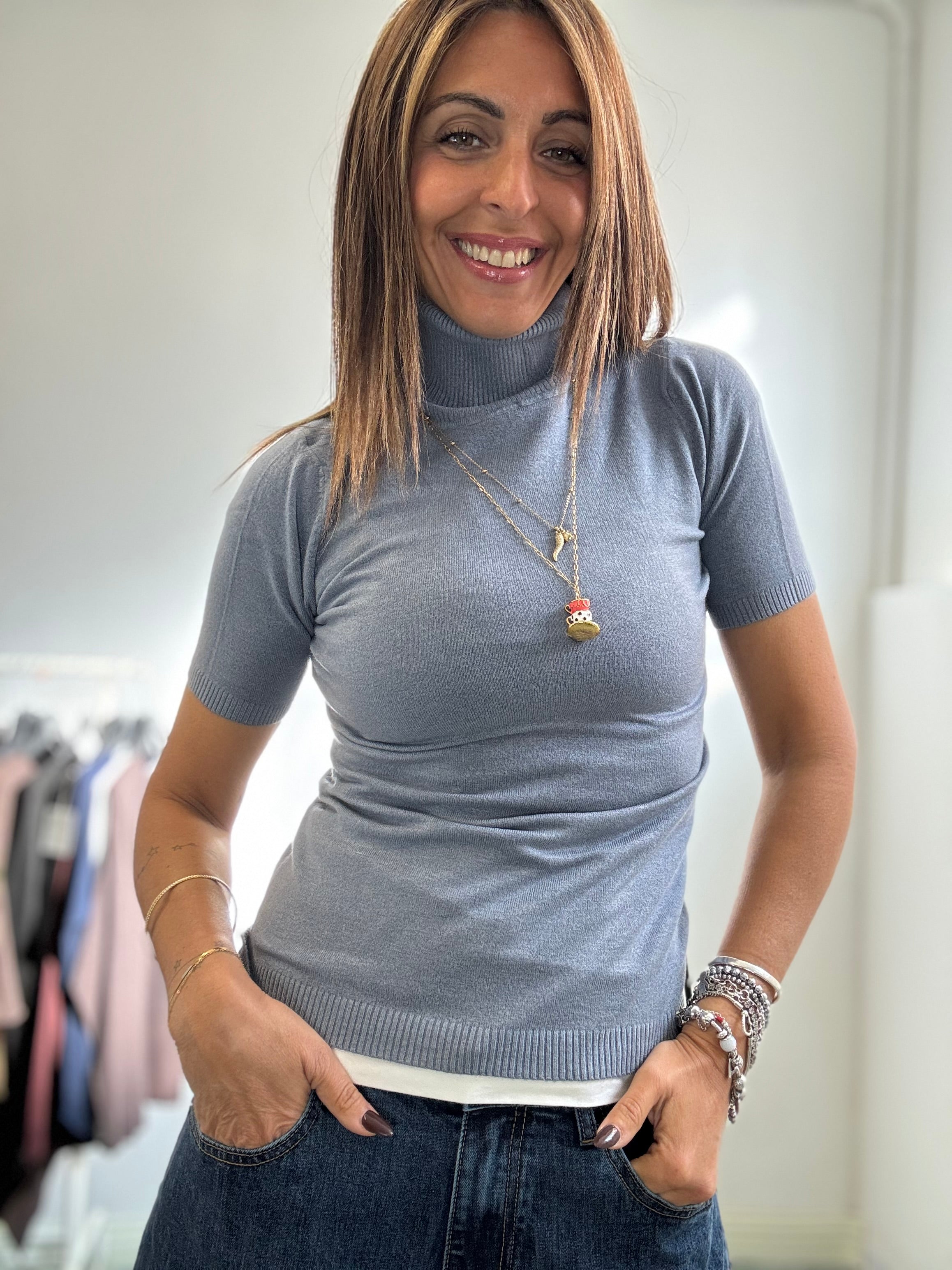 Dolcevita basico manica corta in tanti colori