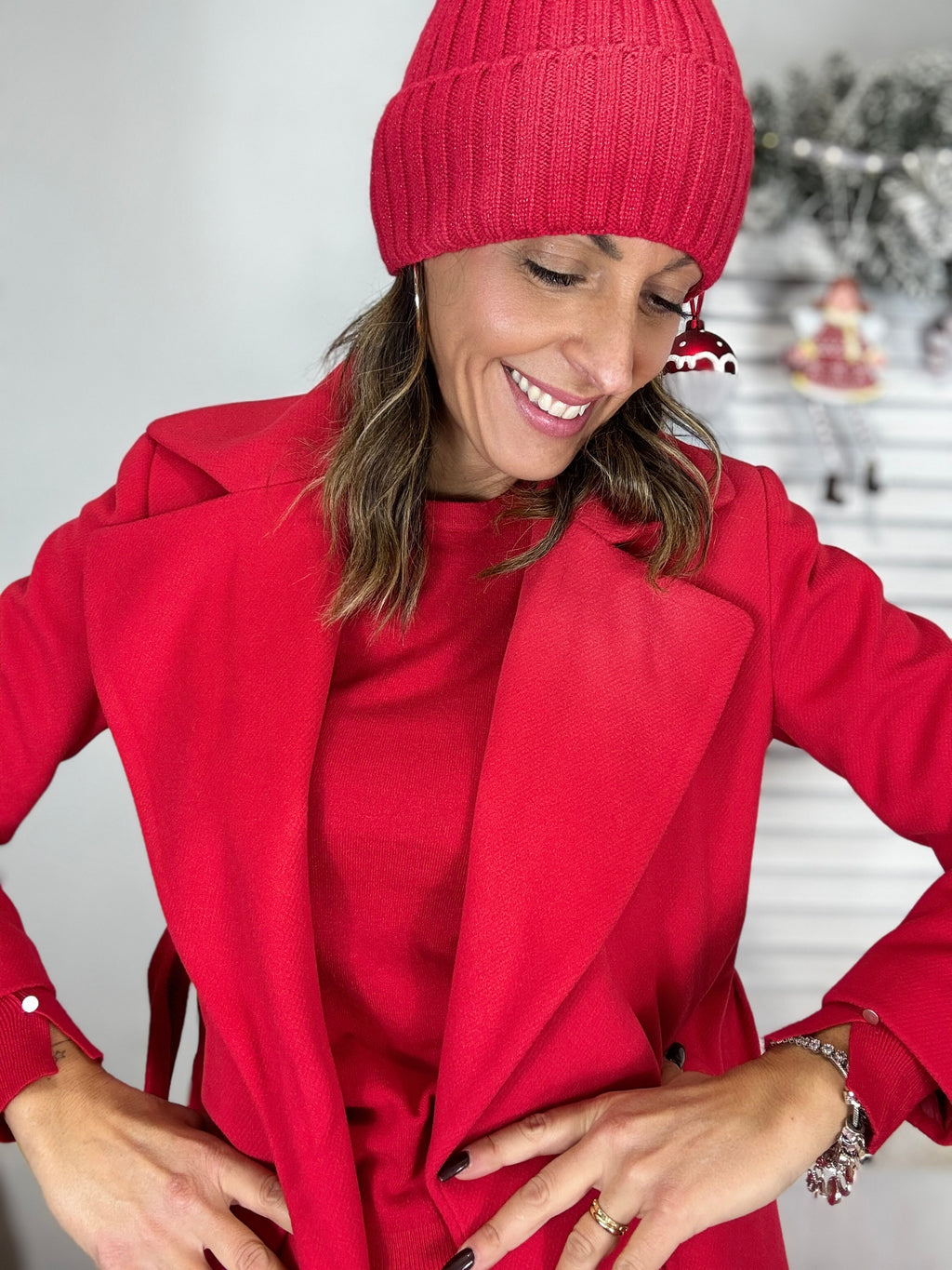 Il cappellino a coste con i diamantini