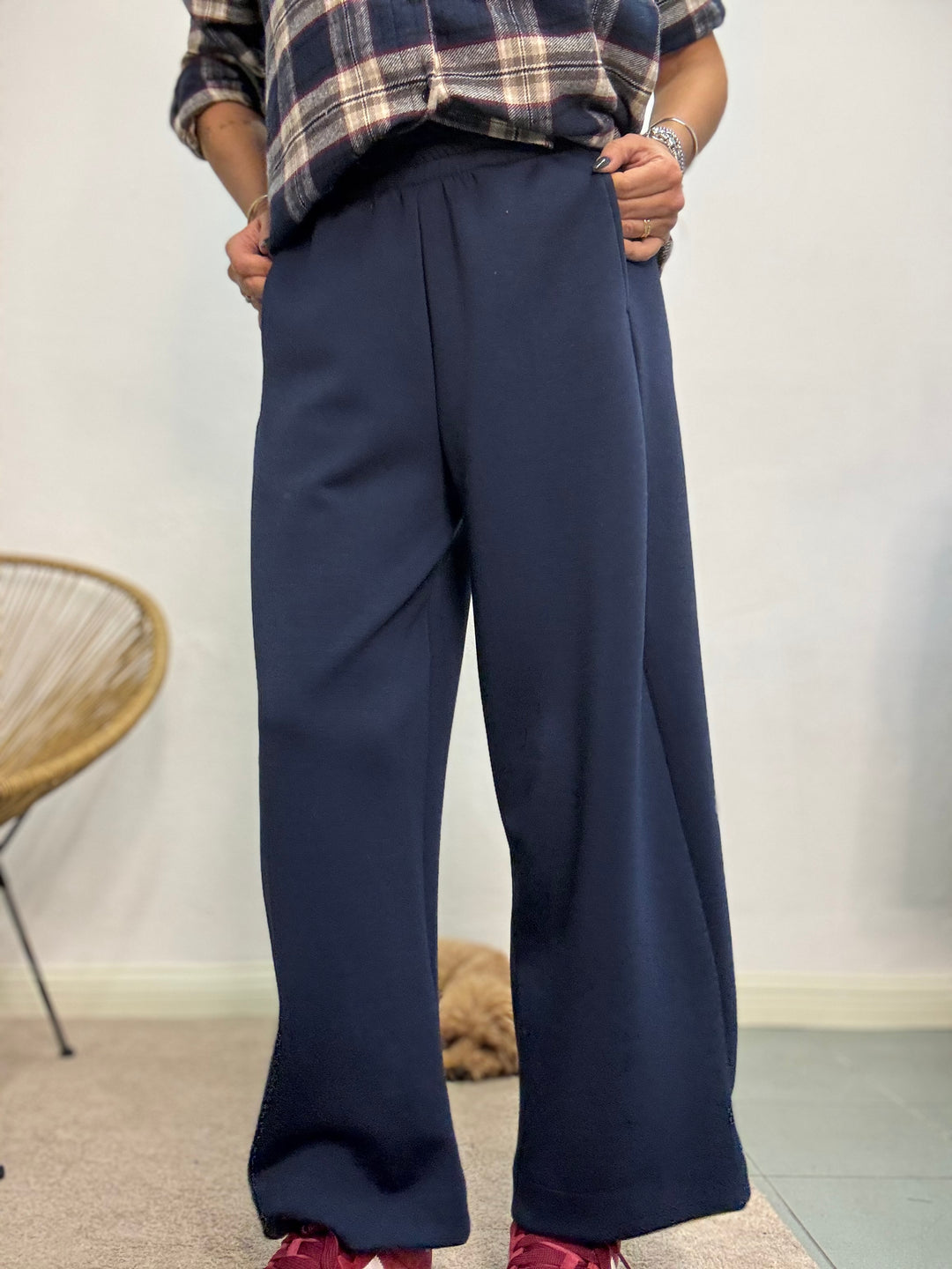 Il pantalone scuba ovetto